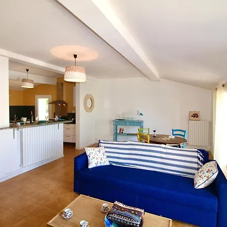 Grand appartement avec vue sur quai Sète Extérieur photo